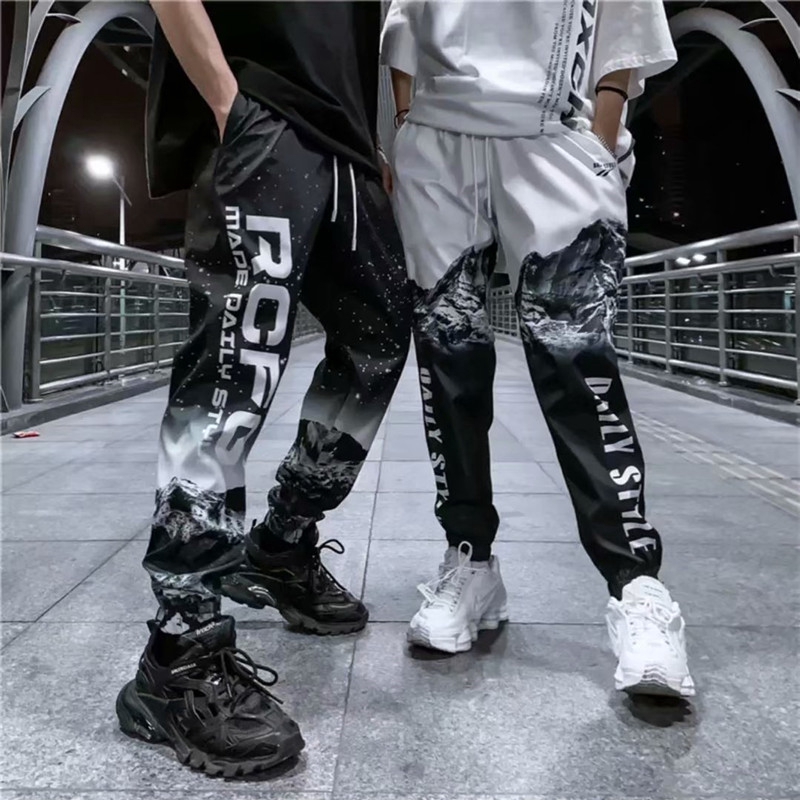 Dynamic Korean style long pants for men | BigBuy360 - bigbuy360.vn