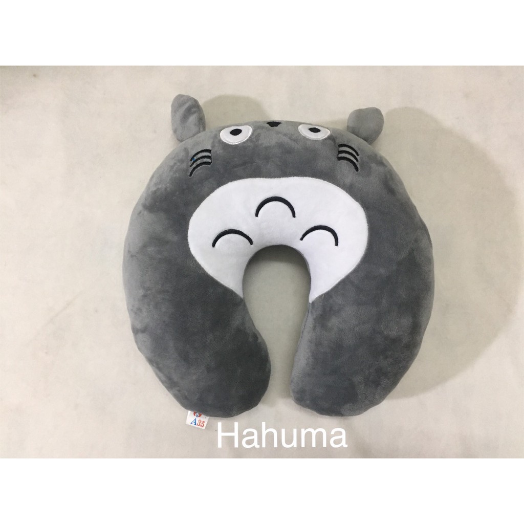 Gối kê cổ chữ U Totoro mới êm ái