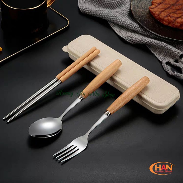 Bộ thìa muổng inox cán gỗ cao cấp có hộp đựng lúa mạch tốt cho người dùng