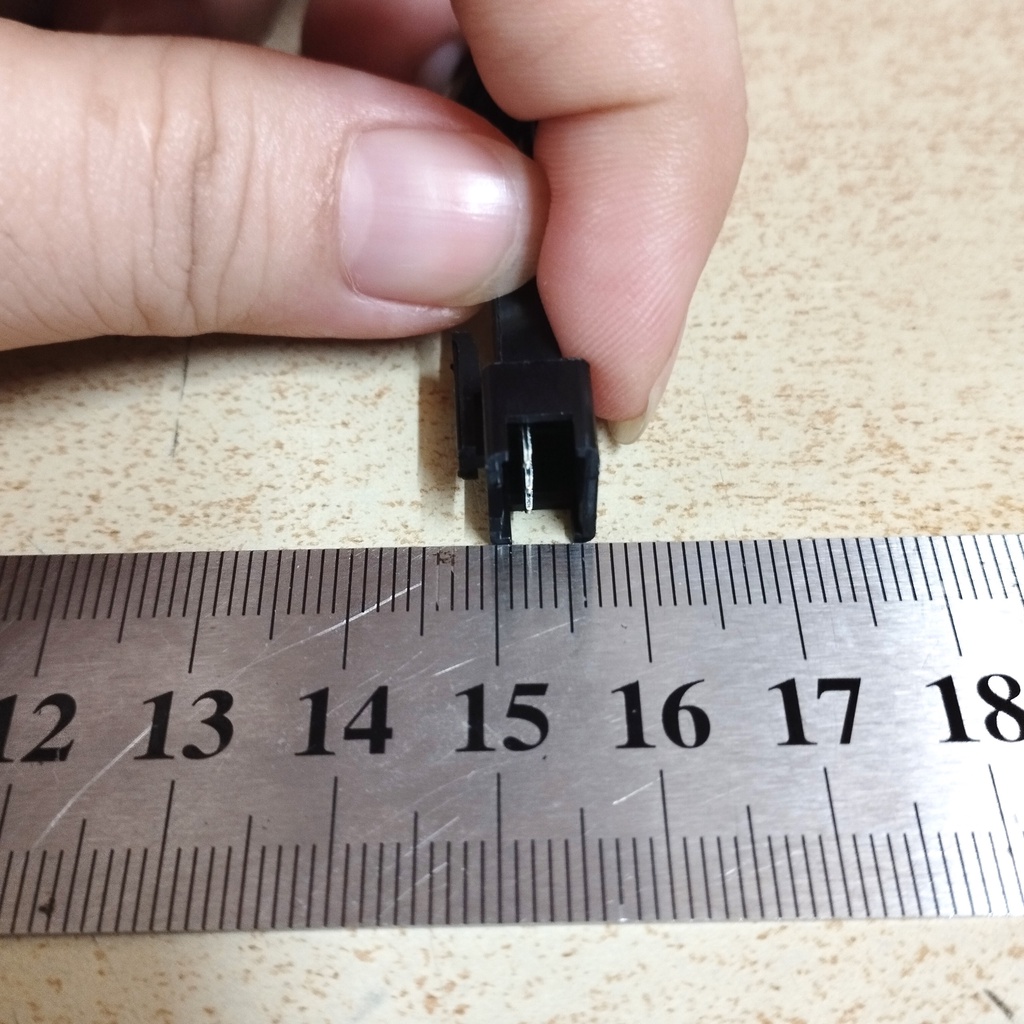 Dây sạc USB điện áp 7.4V dung lượng 800mA jack cắm SM-3P dùng để sạc pin ô tô, xe tăng