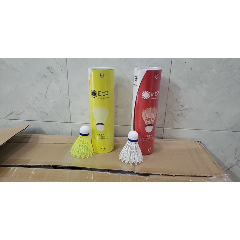 Cầu lông nhựa 1 hộp 6 trái