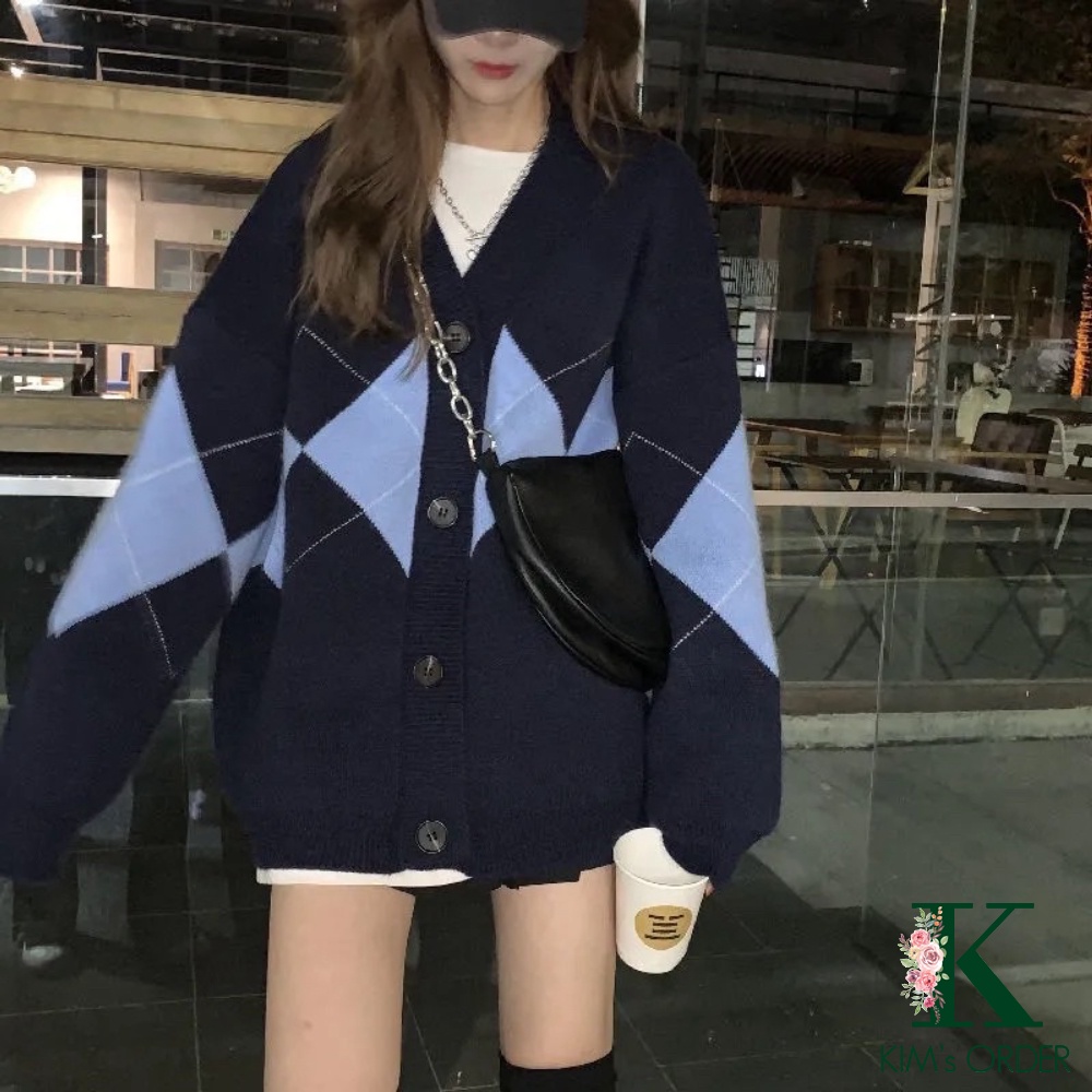 Áo len cardigan nữ khoác ngoài dài tay màu xanh và be phom rộng dáng dài hoạ tiết quả trám loại 1 tiểu thư Hàn Quốc