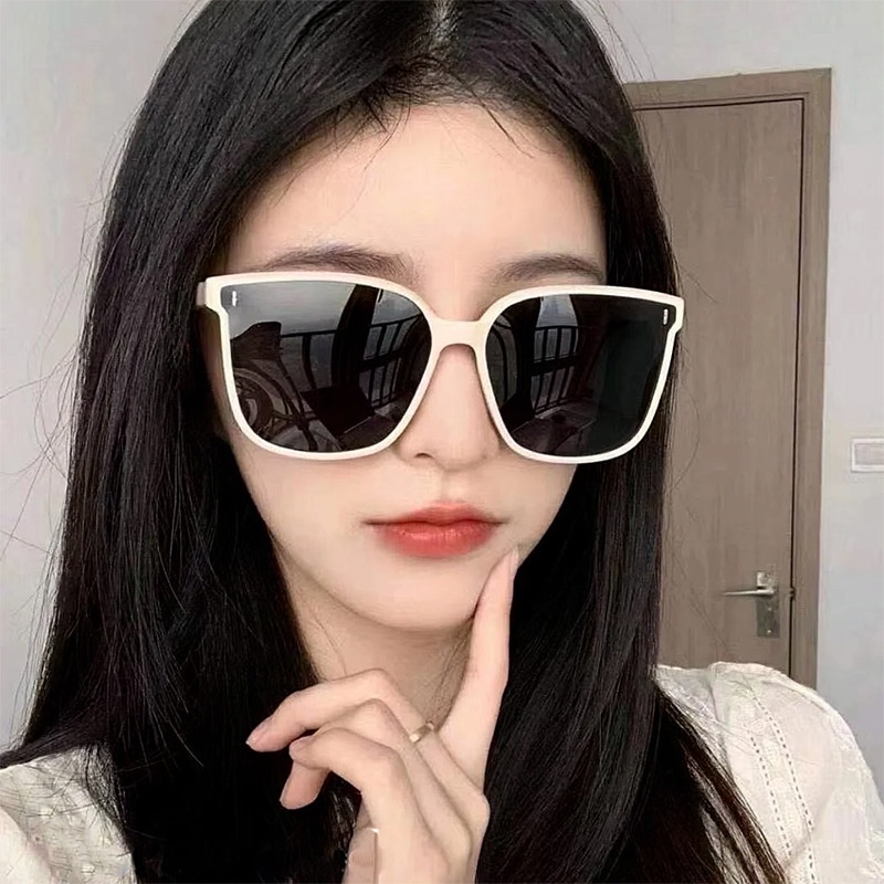 Kính mát nữ chống tia UV400, mắt kính gọng vuông thời trang sành điệu phong cách Hàn Quốc