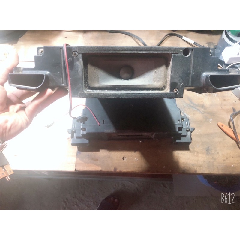 Loa tháo tivi cả hộp