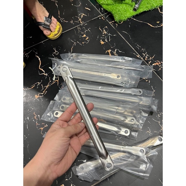 Bát giữ má đùm Xe Dream Supper inox 304