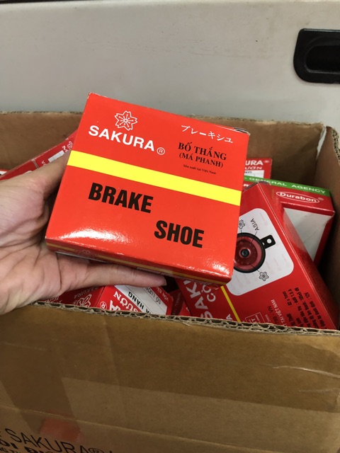 Bố Thắng - Má Phanh đùm xe máy sakura dream wave