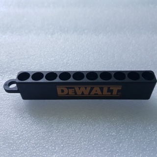 Chân đế Dewalt