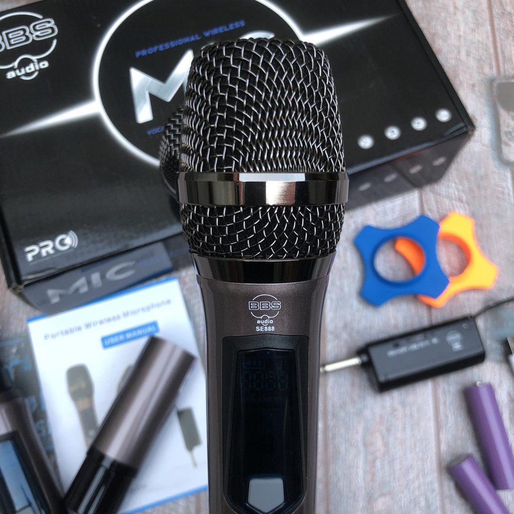 Micro Đa Năng Không Dây BBS SE888 Cao Cấp Chính Hãng Bộ 2 Mic Karaoke Hát Nhẹ Thu Âm Tôt Phù Hợp Mọi Loại Âm Ly, Loa Kéo