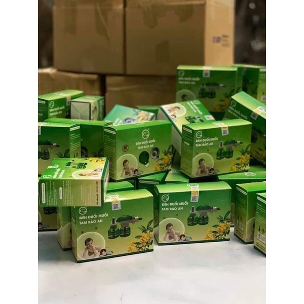 Đèn đuổi muỗi tinh dầu- gồm1 cùi, 2 tinh dầu