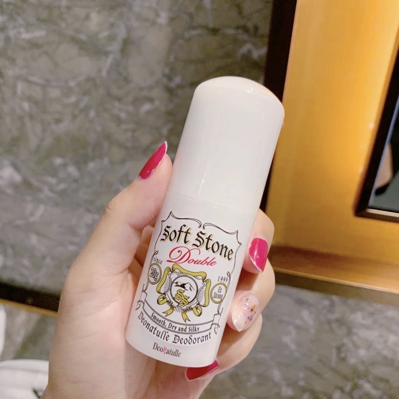 Lăn nách khử mùi Deonatulle Soft Stone W 20g