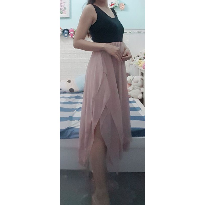 Thanh lý đầm xoe màu hong ruoc  dể thương size dưới 49kg.