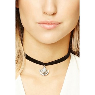 Choker cao cấp nhiều mẫu