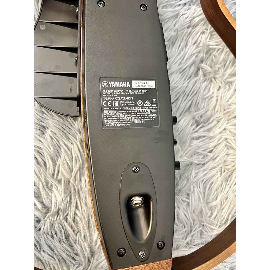 ĐÀN SILENT GUITAR YAMAHA SLG200N