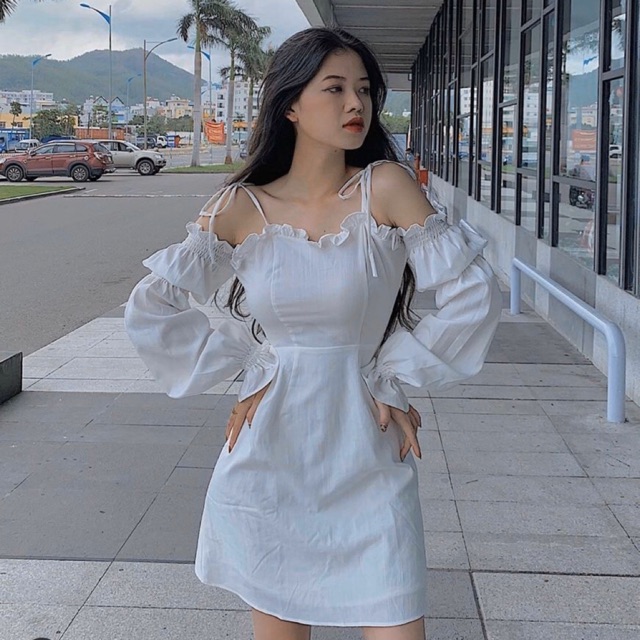 ĐẦM 2 DÂY RỚT VAI TAY PHỒNG TRẮNG ĐEN (về thêm loại phối nơ tay) | BigBuy360 - bigbuy360.vn