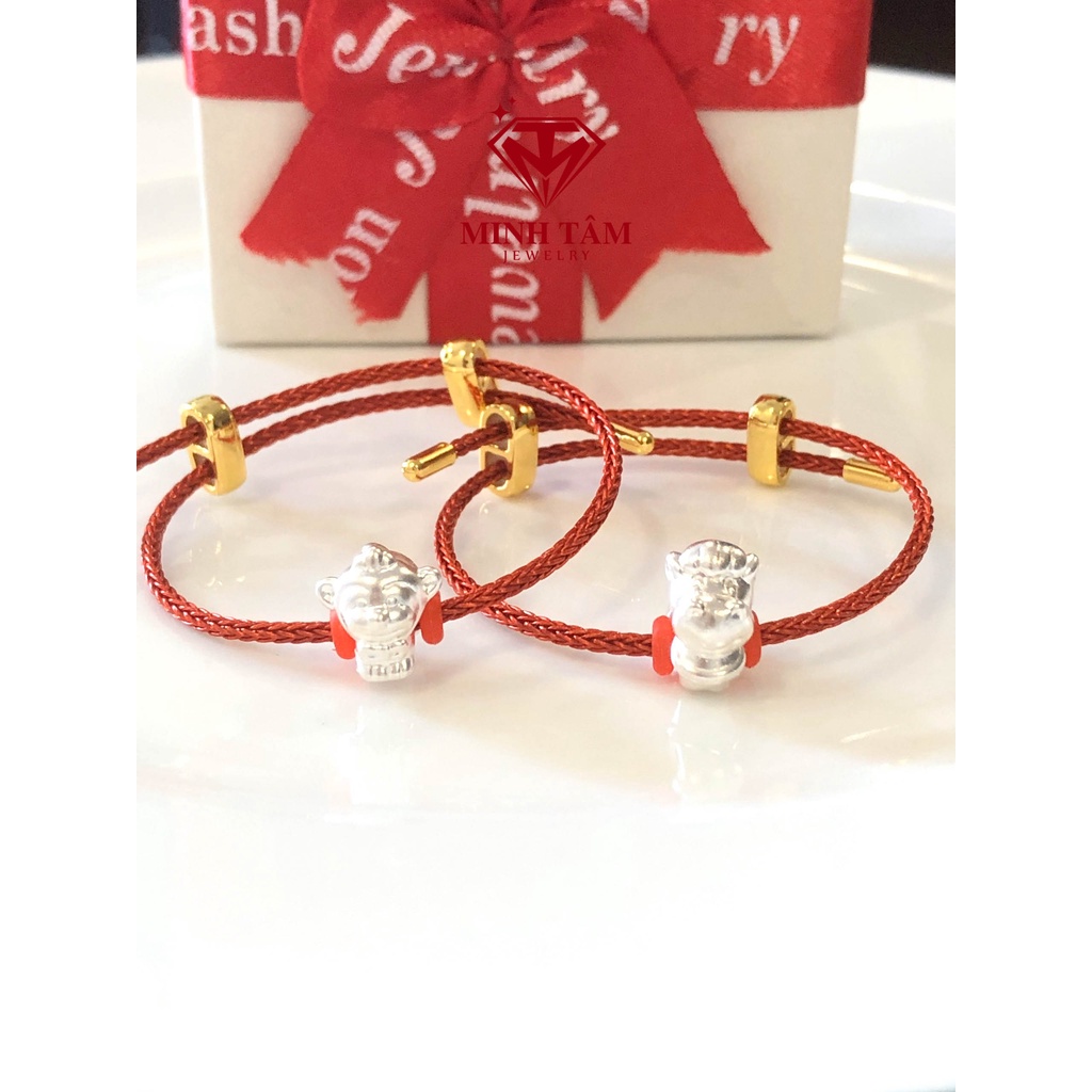Vòng tay dây cước charm con giáp cho mẹ và bé