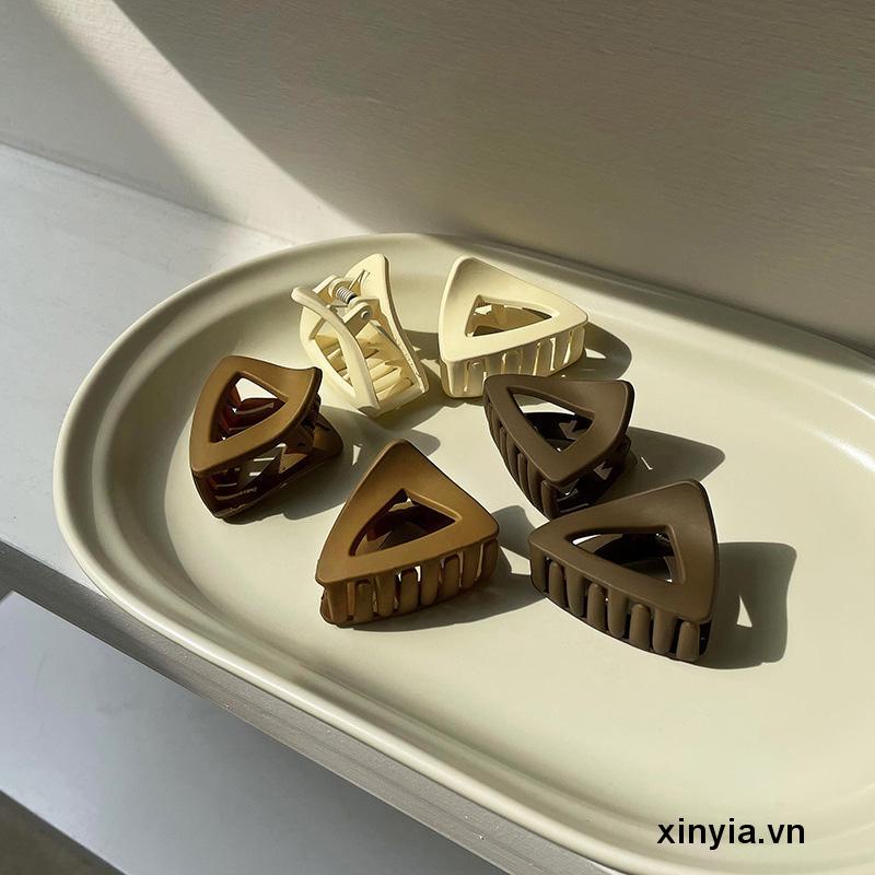 Kẹp Tóc Hình Tam Giác Nhỏ Xinh Thời Trang Cho Bạn Gái