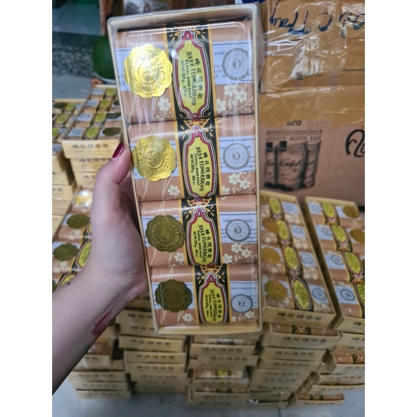 [CHÍNH HÃNG ]LẺ 1 CỤC Xà Bông Trầm Con Ong THÁI LAN | BigBuy360 - bigbuy360.vn