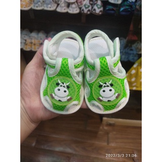 Dép tập đi cho bé