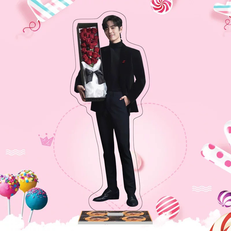 CÓ SẴN] Standee mẫu mới nhất của TIÊU CHIẾN