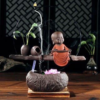 Thác nước phong thủy mini để bàn tiểu sư tọa thiền gảy đàn bên lu nước kèm thác khói trầm hương PTI57 - Jassi Decor
