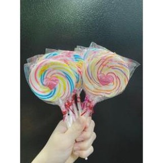 Kẹo Mút Cầu Vồng - Tuổi Thơ Siêu Ngon