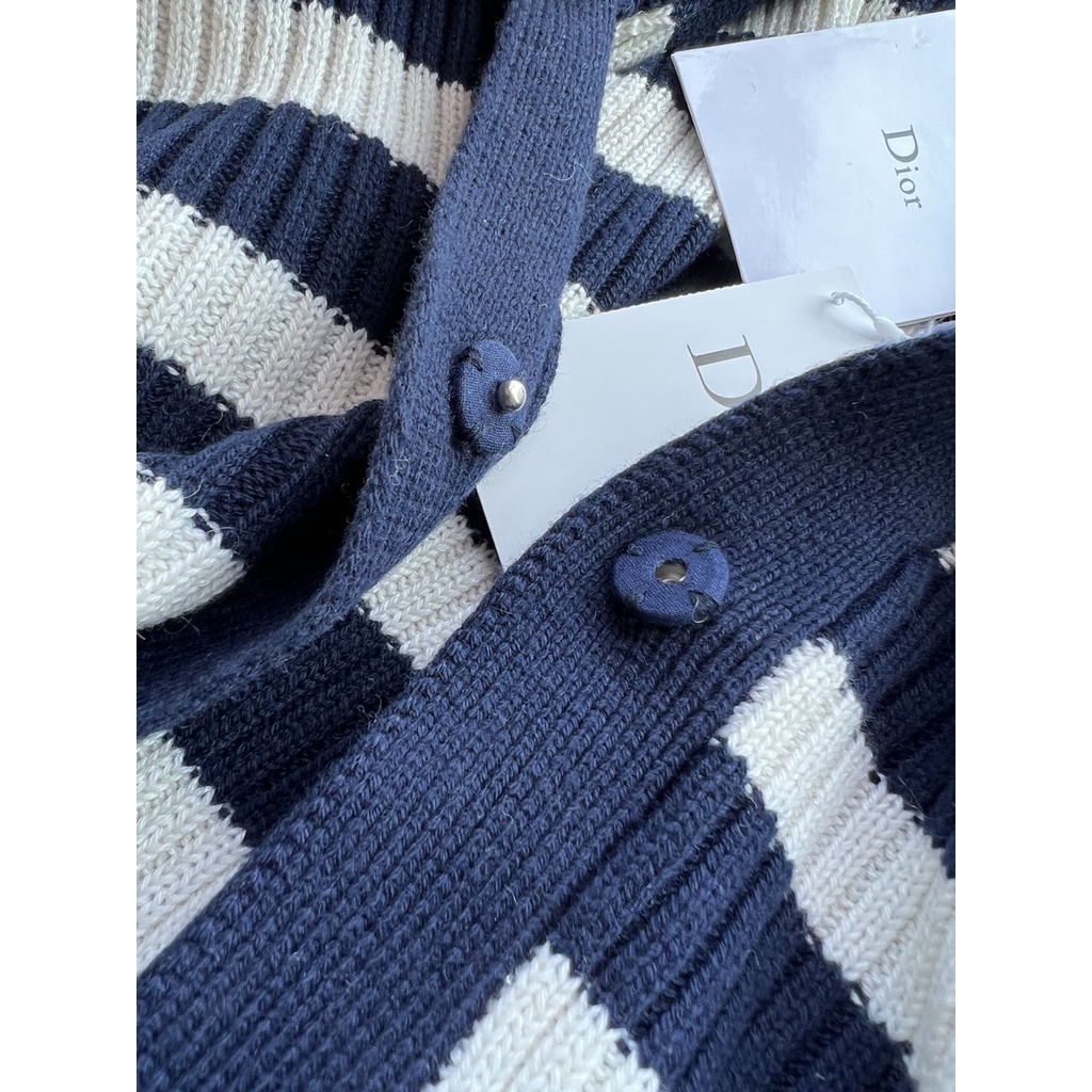 Áo khoác len nữ Dior cao cấp quý phái cuốn hút | BigBuy360 - bigbuy360.vn