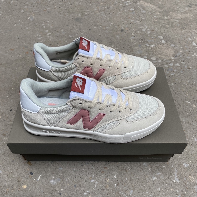 Giày newbalance Crt300 xám Hồng nữ