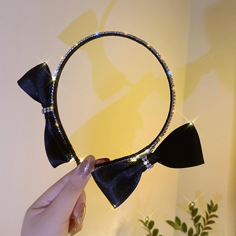 Băng đô hai bên phối nơ màu đen đính đá phong cách Hàn Quốc sang trọng