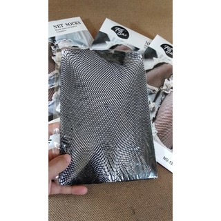Quần tất lưới mắt cáo
