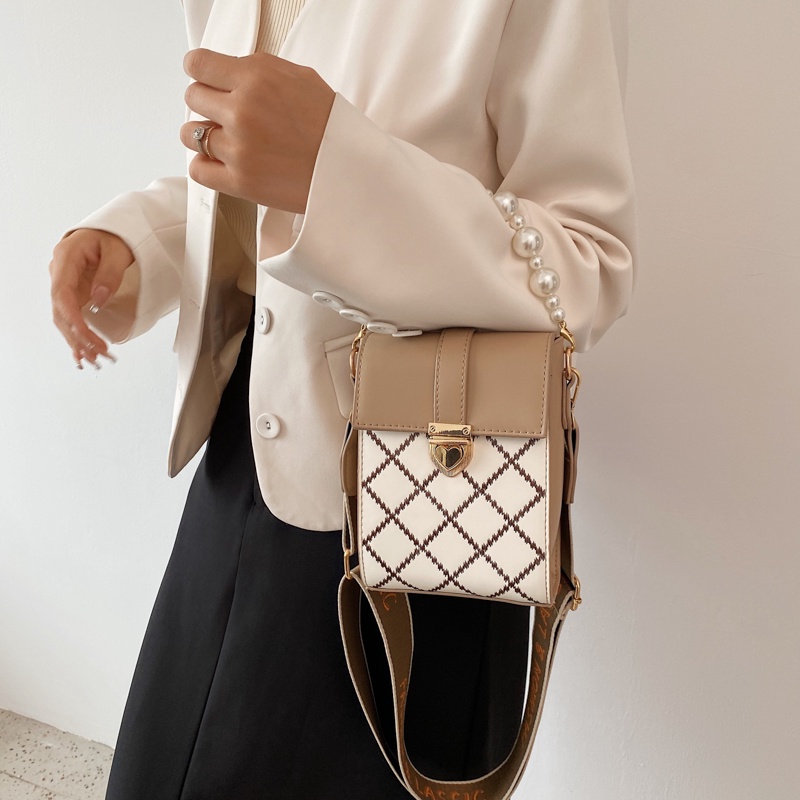 Túi đeo vai IELGY vừa điện thoại phối dây ngọc trai thời trang phong cách Hàn Quốc cho nữ