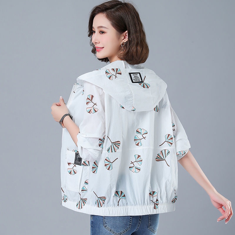 Áo Khoác Chống Nắng Tay Dài Dáng Rộng Thời Trang Mùa Hè Phong Cách Mới Cho Nữ Trung Niên Cỡ Lớn