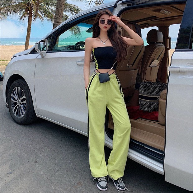 Jogger Thun Màu Xanh Lá Chuối Hai Sọc Co GIãn Mềm Mịn Thời Trang Ulzzang [AdorablexBeautiful]