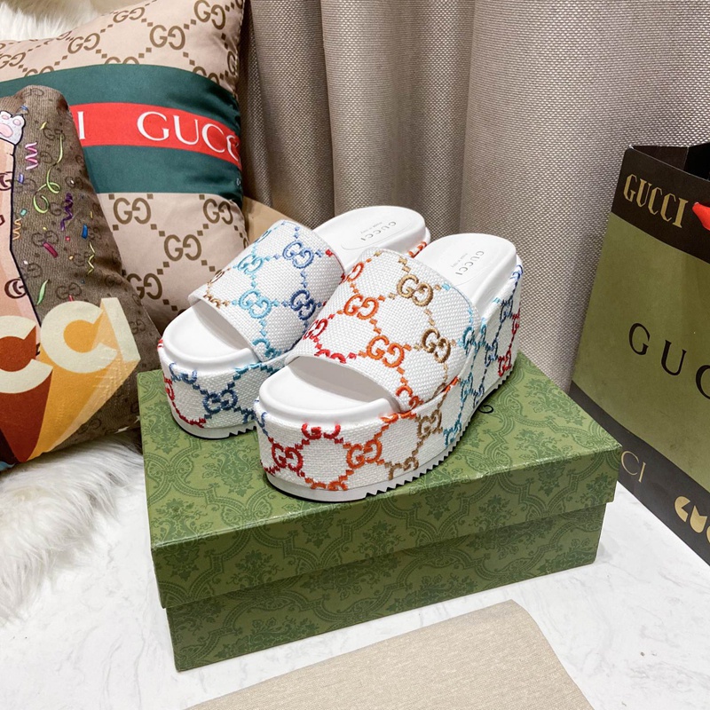 Dép Đế Xuồng Cao Su Lanh 11cm Thời Trang Cho Nữ