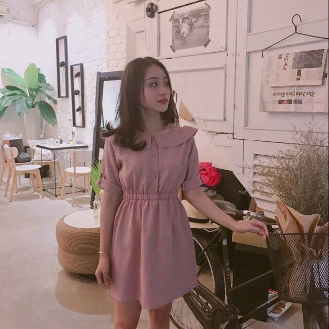 Đầm sọc trễ vai