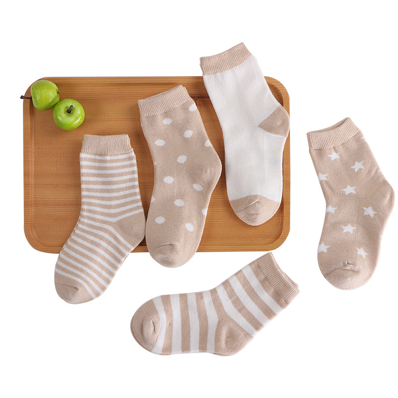 Set 5 Đôi Tất Hình Động Vật Đáng Yêu Cho Bé