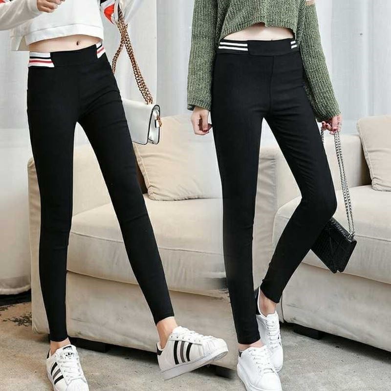 Quần legging lưng thun phối họa tiết sọc ngang trẻ trung dành cho nữ