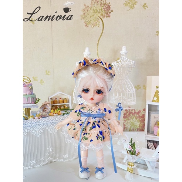 Set đầm ren hoa xanh