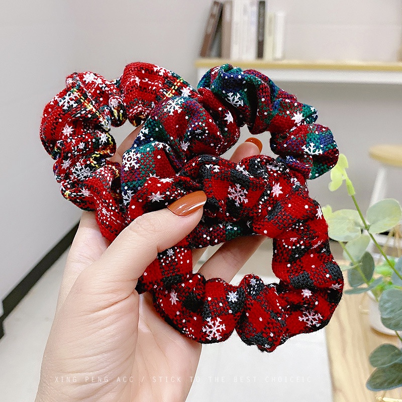 Cột tóc scrunchies noen giáng sinh hoa tuyết S62