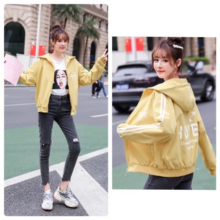 ÁO KHOÁC DÙ NỮ CAO CẤP THÊU KÍ TỰ TRÊN TÚI HỘP ĐỘC LẠ - THỜI TRANG ĐƠN GIẢN NHƯNG KHÔNG KÉM PHẦN HIỆN ĐẠI