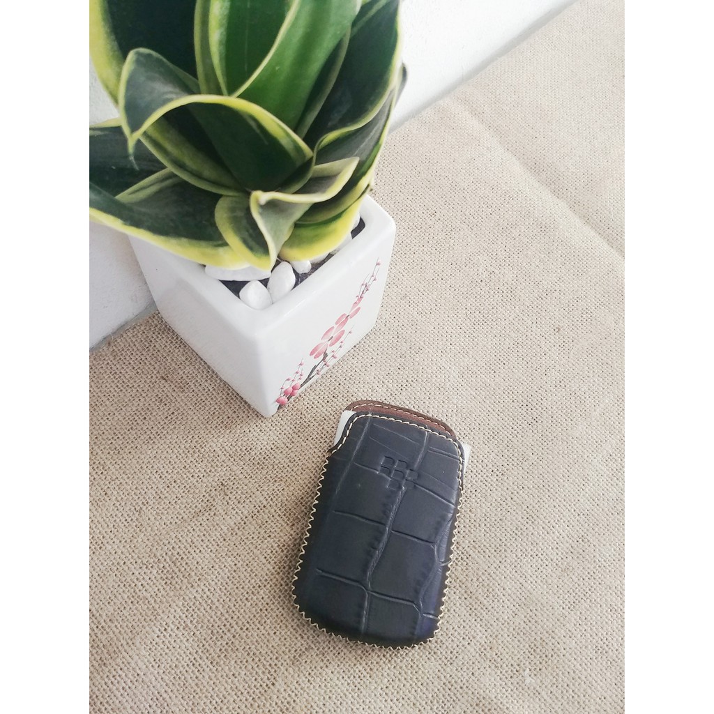 Bao Da Blackberry Bold 9900 Holster Da Vân Đen - Bao Da Blackberry Bold 9900 Da Thật
