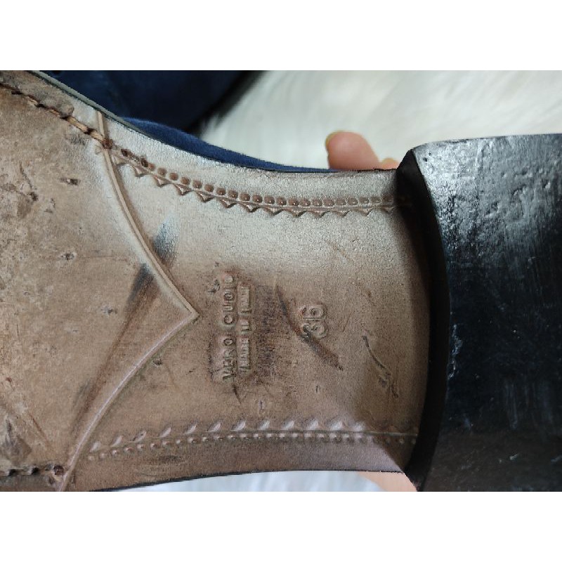 Giày da bò lật của Ý size 36-37