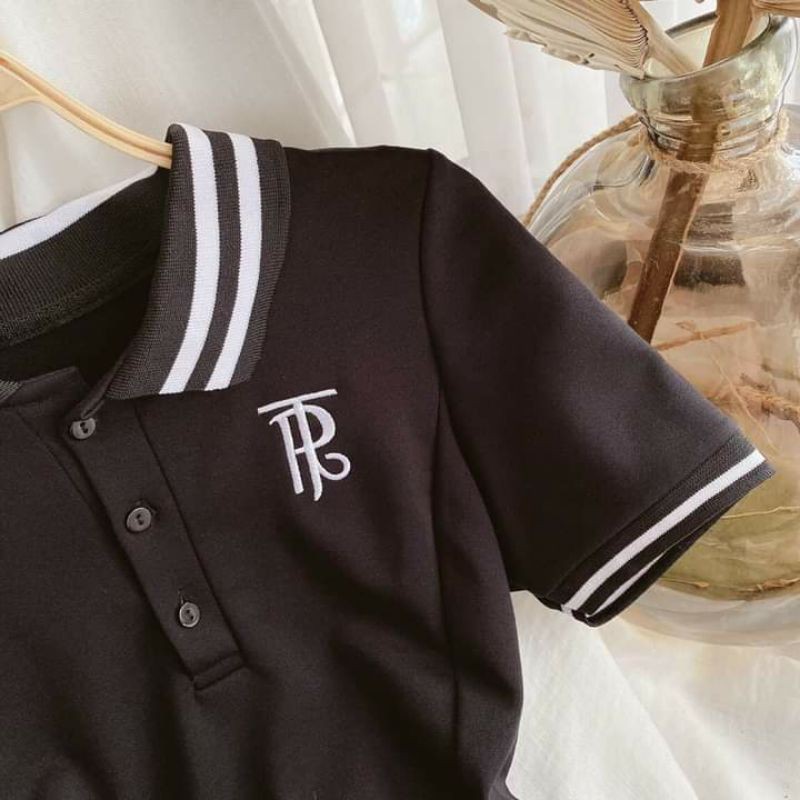 Đầm polo dáng ôm