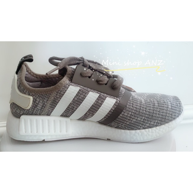 [ GIÀY SNEAKER ] GIÀY THỂ THAO NAM/ NỮ NMD RUNNER R1 OG PK PRIMEKNIT MÀU GHI SÁNG SIZE 40