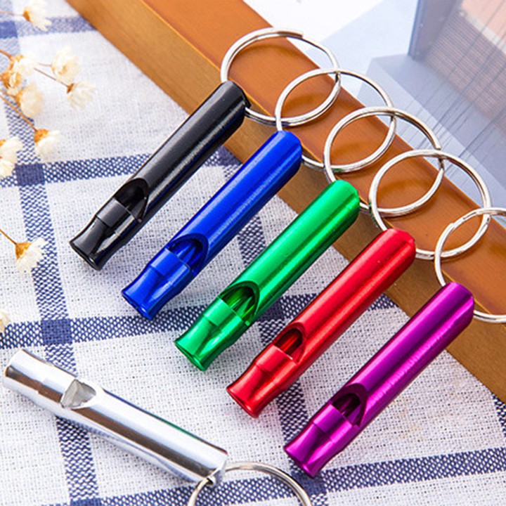 Móc chìa khóa huýt sáo cây mini 2in1 đa năng dễ thương nhiều màu