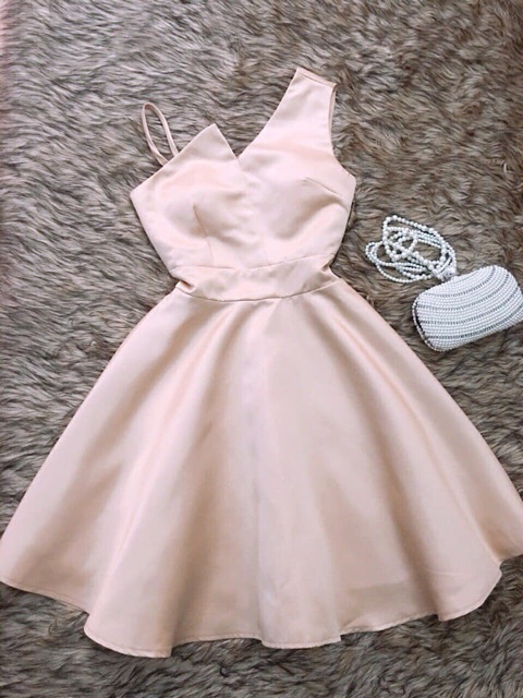 Đầm tatfa cao cấp.