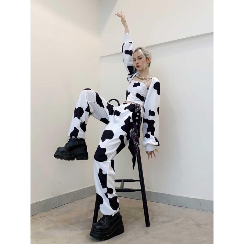 Set áo croptop 2 dây kèm áo khoác lửng cánh tay bò sữa + Quần jogger dài bò sữa ống rộng dây rút - Set bò sữa