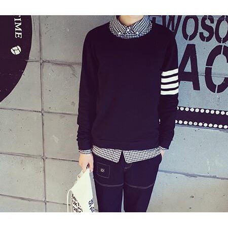 Áo phông nam dài tay phối sọc thời trang cá tính | BigBuy360 - bigbuy360.vn