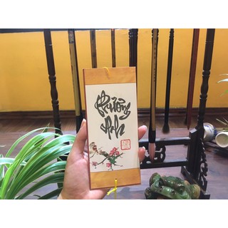 Liễn thư pháp theo tên treo trang trí