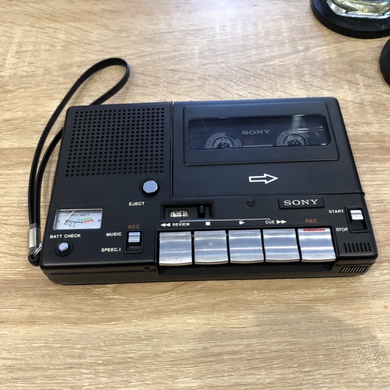 Máy cassette SONY