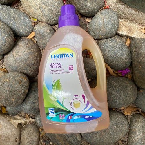 Nước giặt hữu cơ đậm đặc cam oải hương Lerutan 1,5L